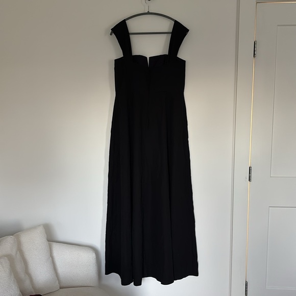 Dessy Collection OFF-THE-SHOULDER PLEATED CAP SLEEVE A-LINE MAXI DRESS IN BLACK - Picture 5 of 8